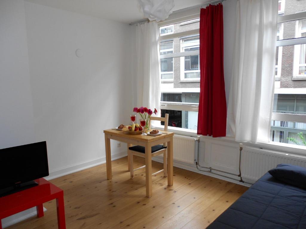 Leidseplein Apartamento *